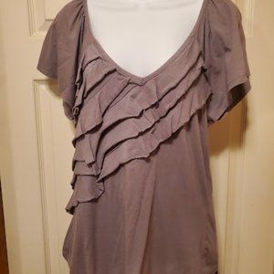Grey Eyeshadow ruffle tshirt XL